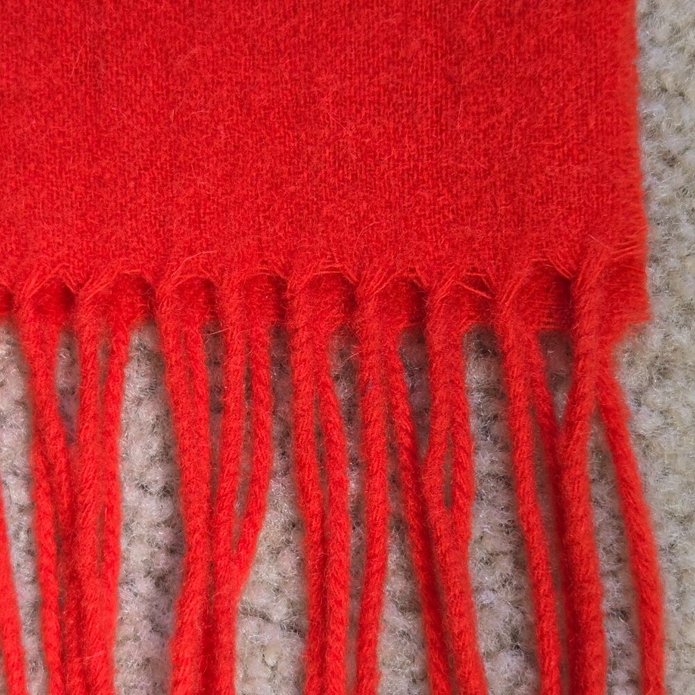 NWOT Christian Berg Wool Cashmere Fringe Scarf Red Orange - Picture 4 of 12